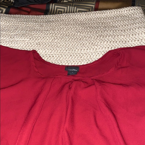 Top - Picture 6 of 6